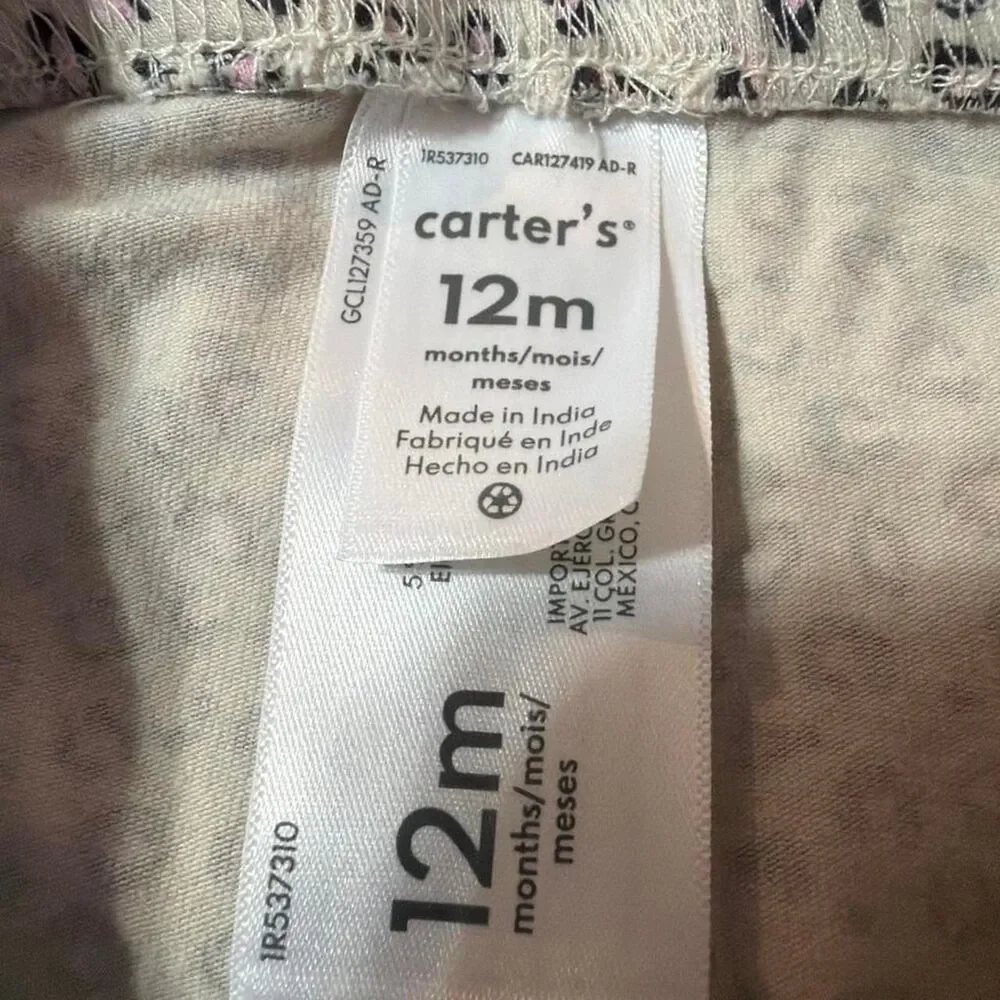 Carter-s baby girl bundle - Size 12months